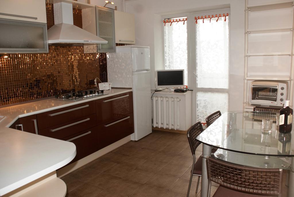 Apartment On Akademika Lazarenka 48A Lviv Eksteriør billede